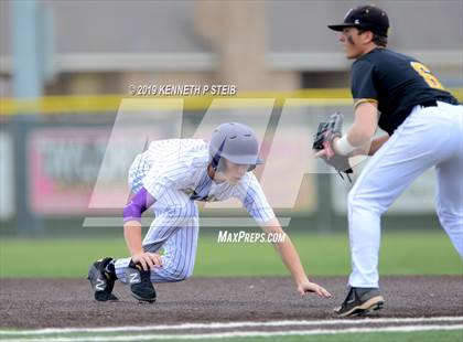 Thumbnail 2 in St. James @ Lutcher photogallery.