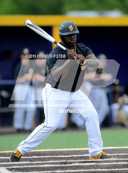 Thumbnail 2 in St. James @ Lutcher photogallery.