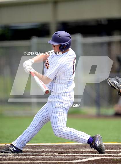 Thumbnail 1 in St. James @ Lutcher photogallery.