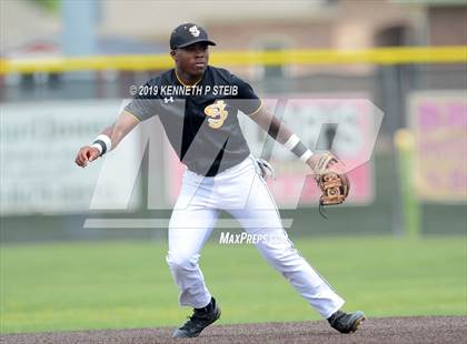 Thumbnail 2 in St. James @ Lutcher photogallery.