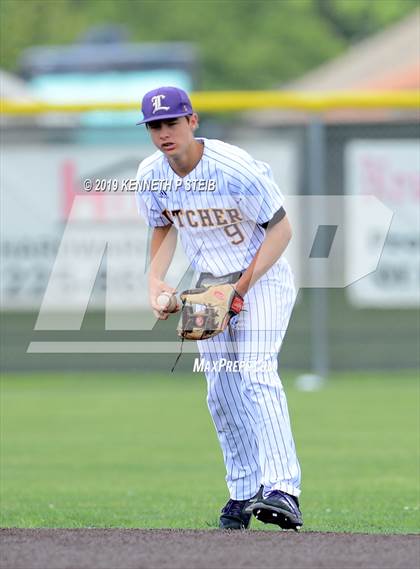 Thumbnail 2 in St. James @ Lutcher photogallery.