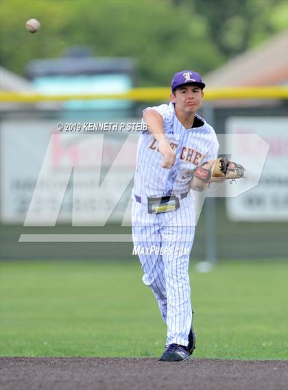 Thumbnail 1 in St. James @ Lutcher photogallery.