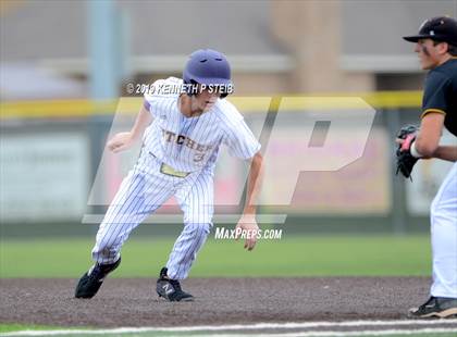 Thumbnail 1 in St. James @ Lutcher photogallery.