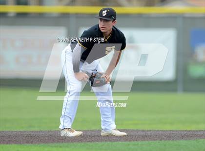 Thumbnail 1 in St. James @ Lutcher photogallery.