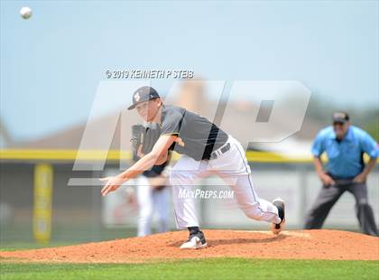 Thumbnail 3 in St. James @ Lutcher photogallery.