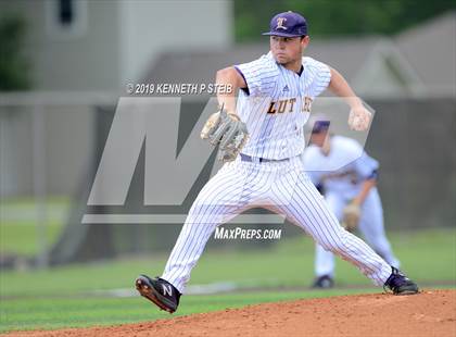 Thumbnail 1 in St. James @ Lutcher photogallery.