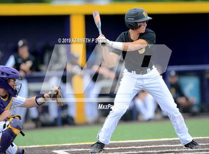 Thumbnail 1 in St. James @ Lutcher photogallery.