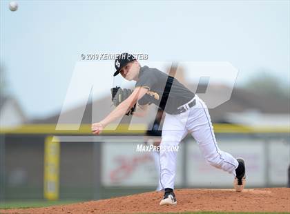 Thumbnail 3 in St. James @ Lutcher photogallery.