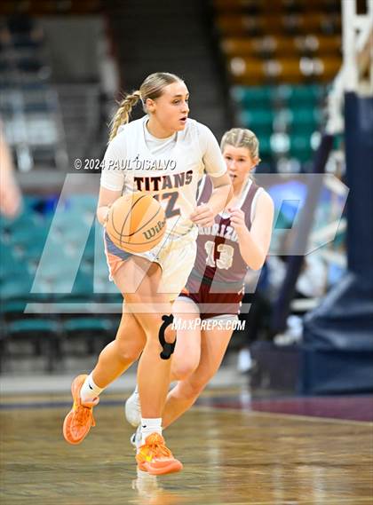 Thumbnail 1 in Legend vs. Horizon (CHSAA 6A Great 8) photogallery.