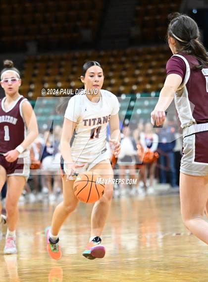 Thumbnail 3 in Legend vs. Horizon (CHSAA 6A Great 8) photogallery.