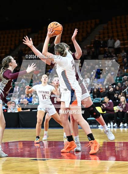 Thumbnail 1 in Legend vs. Horizon (CHSAA 6A Great 8) photogallery.