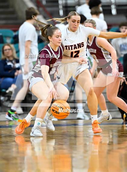 Thumbnail 3 in Legend vs. Horizon (CHSAA 6A Great 8) photogallery.