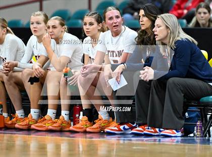 Thumbnail 2 in Legend vs. Horizon (CHSAA 6A Great 8) photogallery.