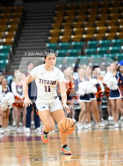 Thumbnail 2 in Legend vs. Horizon (CHSAA 6A Great 8) photogallery.