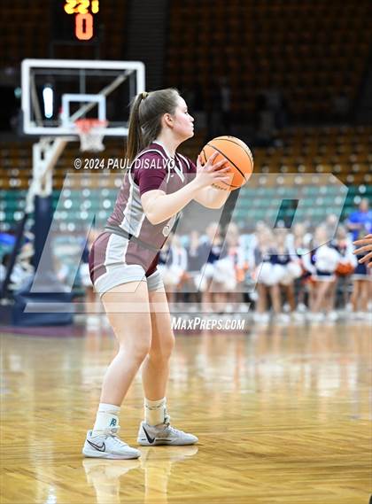 Thumbnail 1 in Legend vs. Horizon (CHSAA 6A Great 8) photogallery.