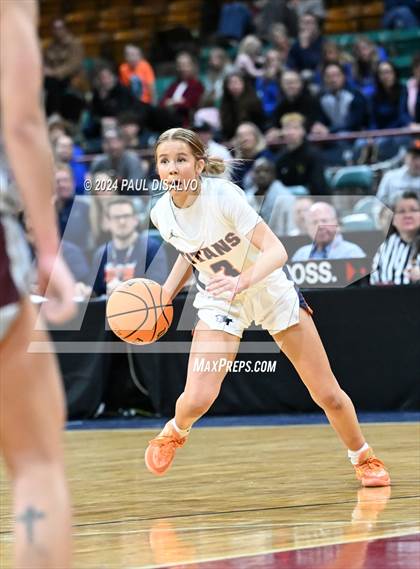 Thumbnail 2 in Legend vs. Horizon (CHSAA 6A Great 8) photogallery.