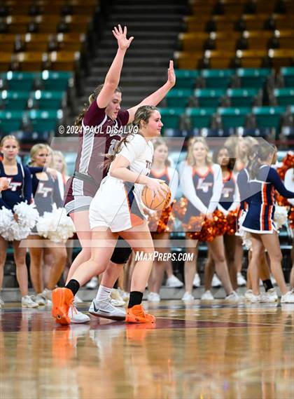 Thumbnail 2 in Legend vs. Horizon (CHSAA 6A Great 8) photogallery.