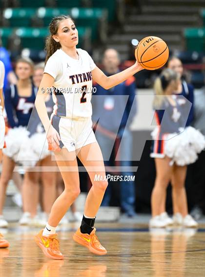 Thumbnail 1 in Legend vs. Horizon (CHSAA 6A Great 8) photogallery.
