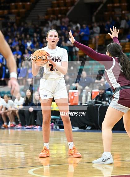 Thumbnail 1 in Legend vs. Horizon (CHSAA 6A Great 8) photogallery.