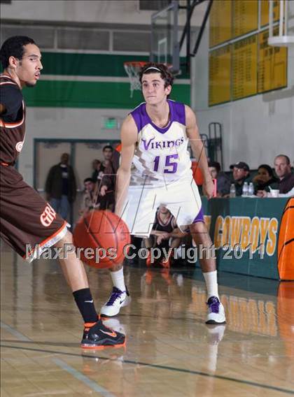 Thumbnail 3 in Grant vs. Valencia (Canyon Classic) photogallery.