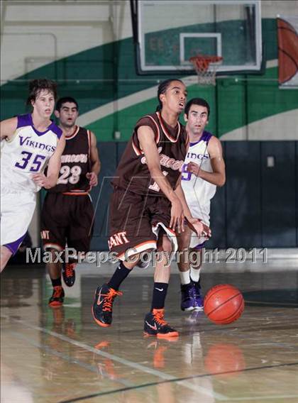 Thumbnail 3 in Grant vs. Valencia (Canyon Classic) photogallery.