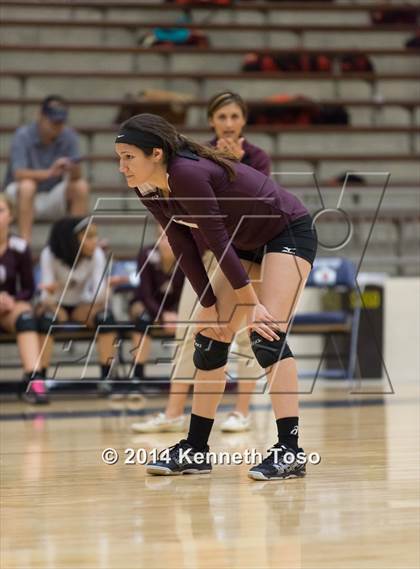 Thumbnail 1 in Highlands vs Medina Valley (SAISD Tournament) photogallery.