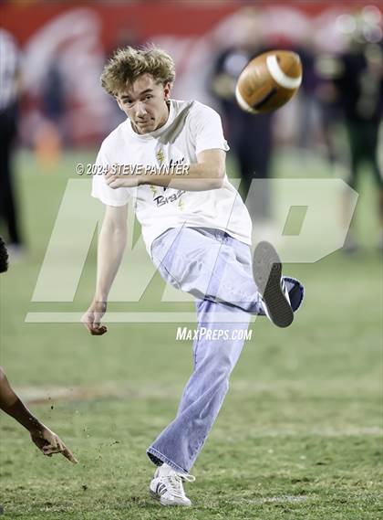 Thumbnail 1 in Liberty vs Basha (AIA Open Final) photogallery.