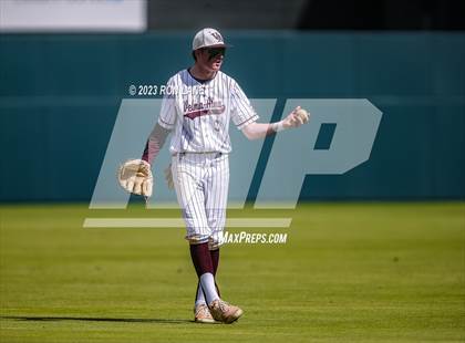 Thumbnail 2 in Wynnewood vs Velma-Alma (Chickasaw Bricktown Ballpark) photogallery.