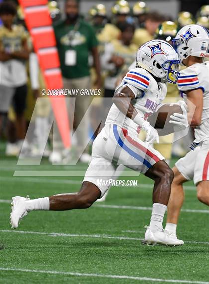 Thumbnail 3 in Grayson vs. Walton photogallery.