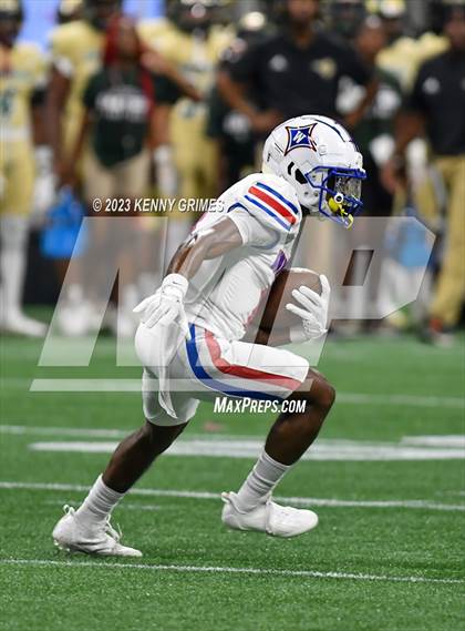 Thumbnail 3 in Grayson vs. Walton photogallery.