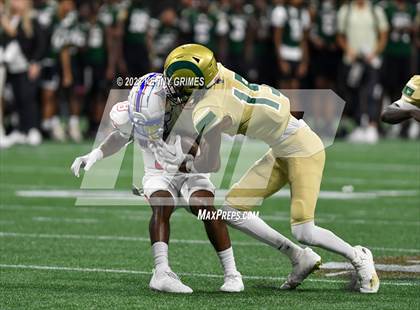 Thumbnail 3 in Grayson vs. Walton photogallery.