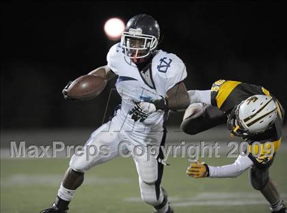 Thumbnail 2 in Valley Christian vs. St. Francis  (CIF CCS Open Division Playoffs) photogallery.