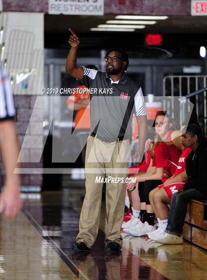 Thumbnail 1 in Harrisburg v Meridian (Rangerette Christmas Classic) photogallery.
