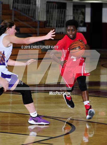 Thumbnail 3 in Harrisburg v Meridian (Rangerette Christmas Classic) photogallery.