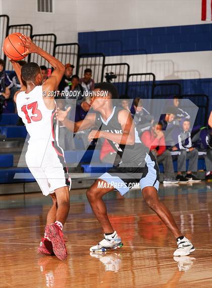 Thumbnail 3 in Sam Rayburn vs. Langham Creek (McDonald's Texas Invitational) photogallery.
