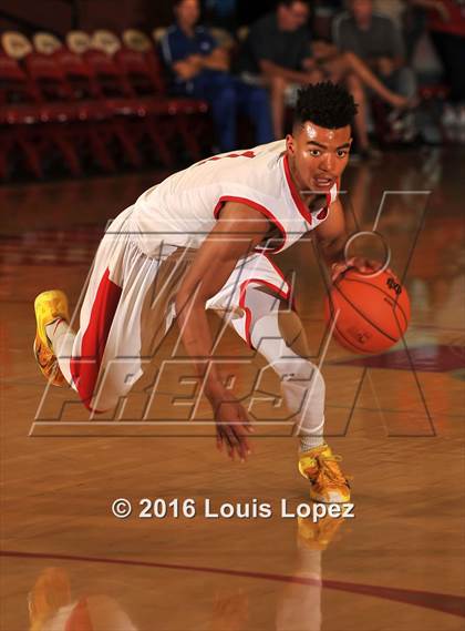 Thumbnail 3 in Etiwanda vs. Santa Margarita (Nike Extravaganza) photogallery.