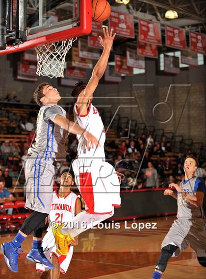 Thumbnail 2 in Etiwanda vs. Santa Margarita (Nike Extravaganza) photogallery.