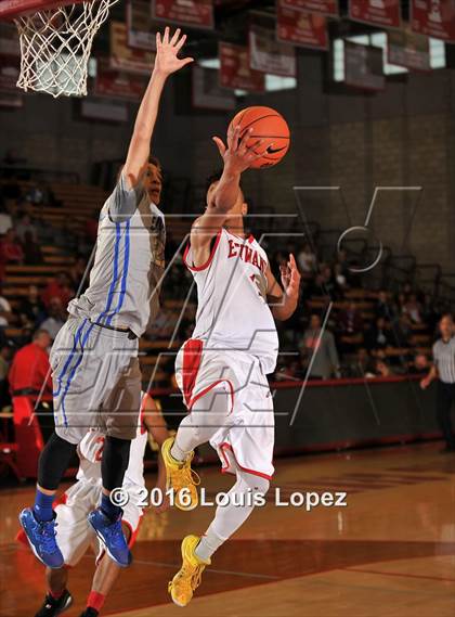Thumbnail 1 in Etiwanda vs. Santa Margarita (Nike Extravaganza) photogallery.