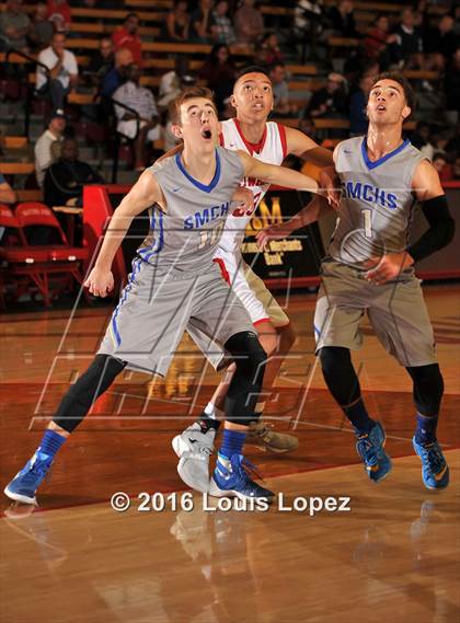 Thumbnail 1 in Etiwanda vs. Santa Margarita (Nike Extravaganza) photogallery.