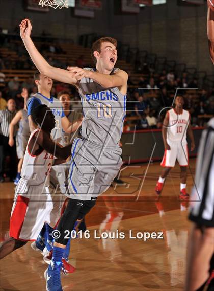 Thumbnail 3 in Etiwanda vs. Santa Margarita (Nike Extravaganza) photogallery.