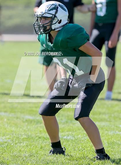 Thumbnail 3 in Highland @ Tehachapi photogallery.