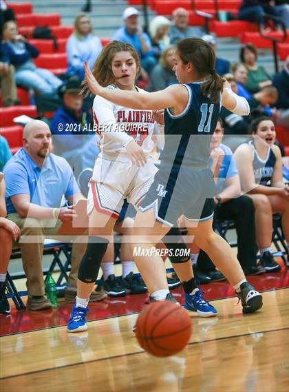 Thumbnail 2 in Perry Meridian @ Plainfield photogallery.