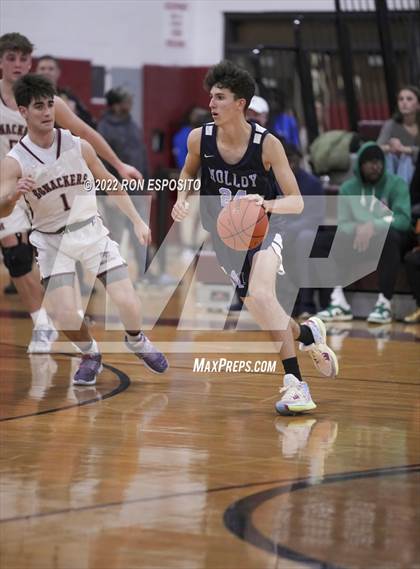 Thumbnail 3 in East Hampton vs Archbishop Molloy (Holiday Classic) photogallery.