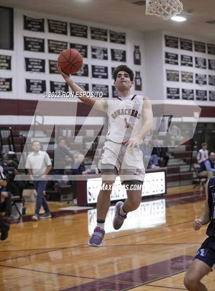 Thumbnail 3 in East Hampton vs Archbishop Molloy (Holiday Classic) photogallery.