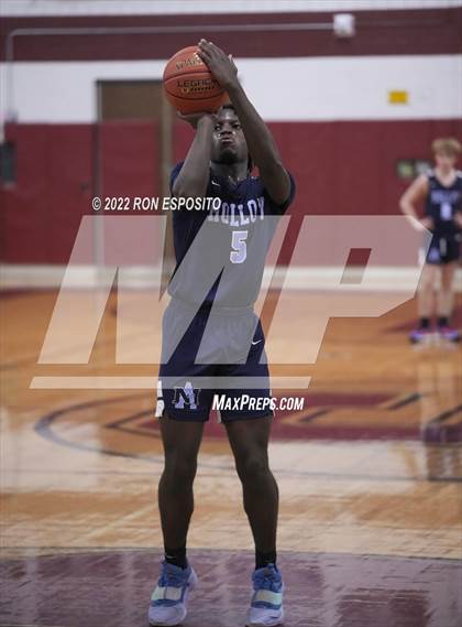 Thumbnail 2 in East Hampton vs Archbishop Molloy (Holiday Classic) photogallery.