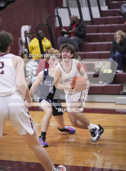 Thumbnail 2 in East Hampton vs Archbishop Molloy (Holiday Classic) photogallery.