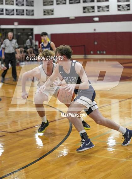 Thumbnail 2 in East Hampton vs Archbishop Molloy (Holiday Classic) photogallery.