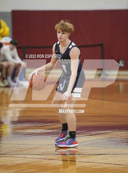 Thumbnail 3 in East Hampton vs Archbishop Molloy (Holiday Classic) photogallery.