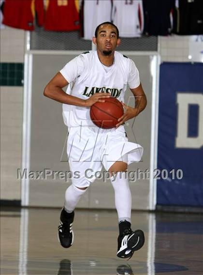 Thumbnail 2 in Lakeside vs. Victor Valley (Desert Heat Invitational) photogallery.