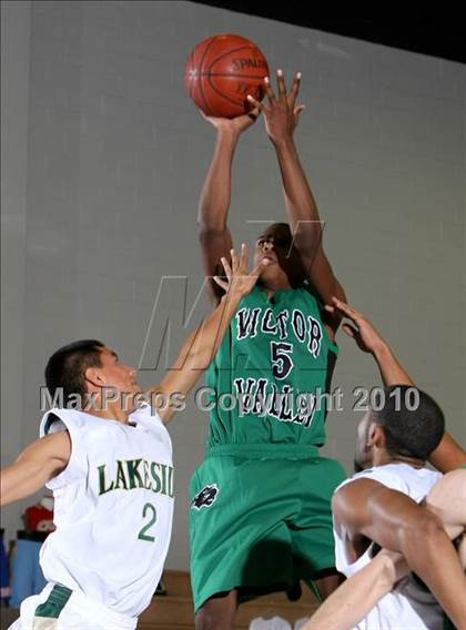 Thumbnail 1 in Lakeside vs. Victor Valley (Desert Heat Invitational) photogallery.